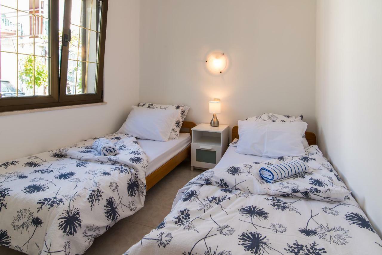 Apartman Babic Krk Town Bagian luar foto