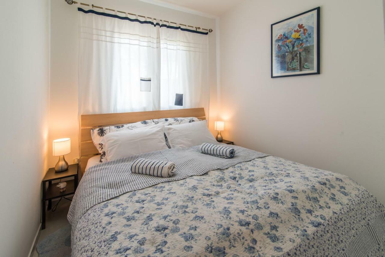 Apartman Babic Krk Town Bagian luar foto